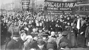 Cách Mạng Tháng 2 Nga: Cú Hích Lớn Trong Lịch Sử Chính Trị Nga