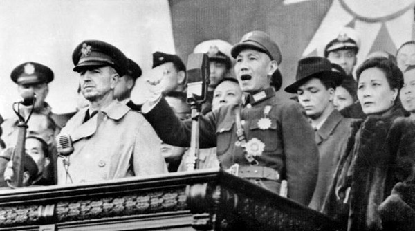 Lịch sử Đài Loan Tưởng Giới Thạch trong cuộc chiến chống Cộng