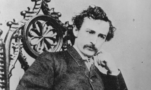 Chân dung John Wilkes Booth, kẻ ám sát tổng thống Mỹ Abraham Lincoln