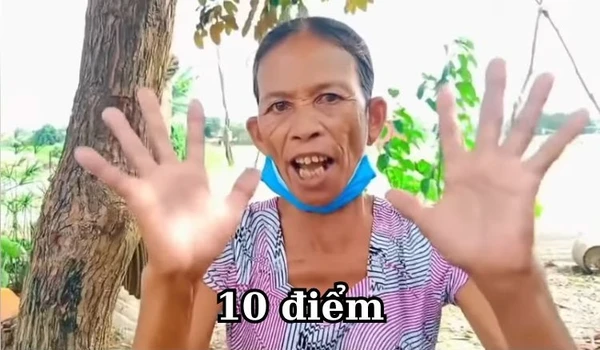 10 điểm meme bà già