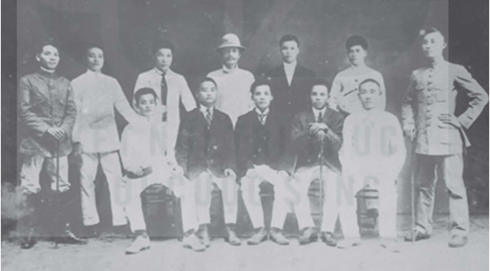 Du học sinh Việt Nam