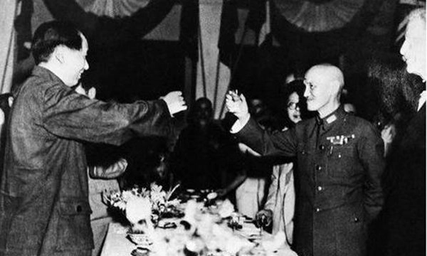 Mao Trạch Đông và Tưởng Giới Thạch