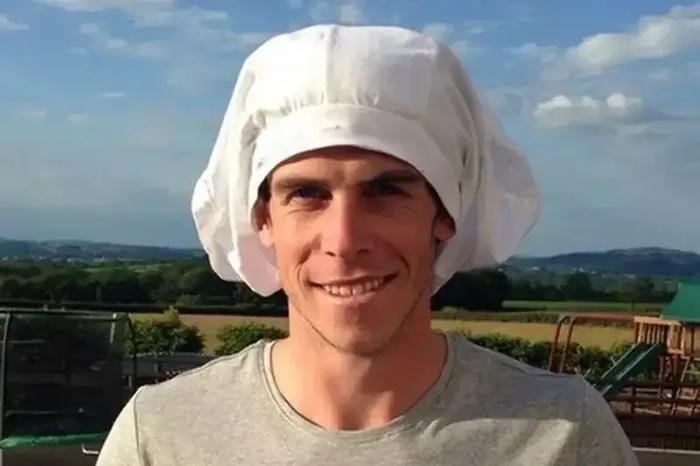 meme đội quần lên đầu