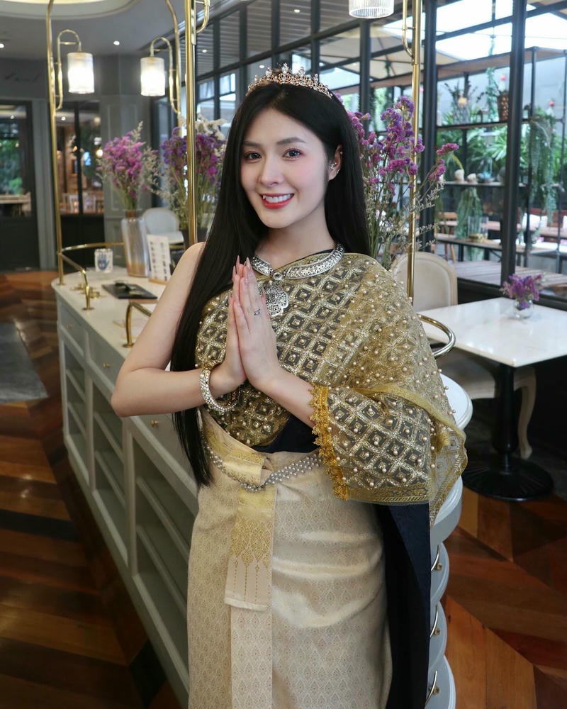 Ảnh Quỳnh Alee bikini sexy phong cách biển