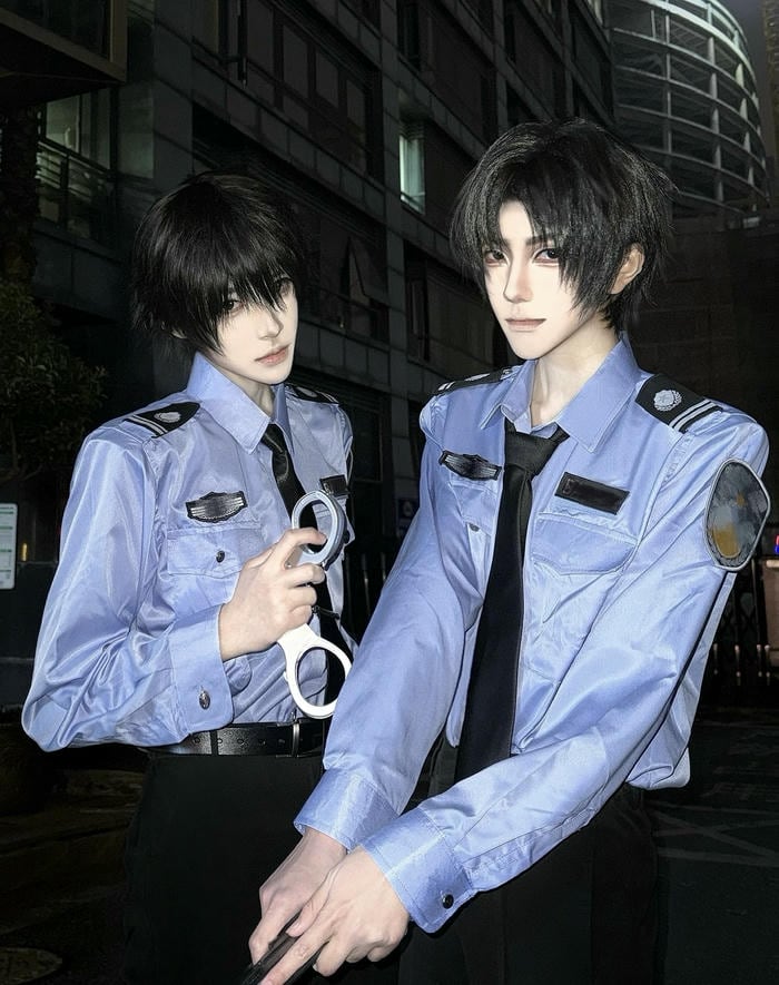 Ảnh cosplay đam mỹ cảnh sát