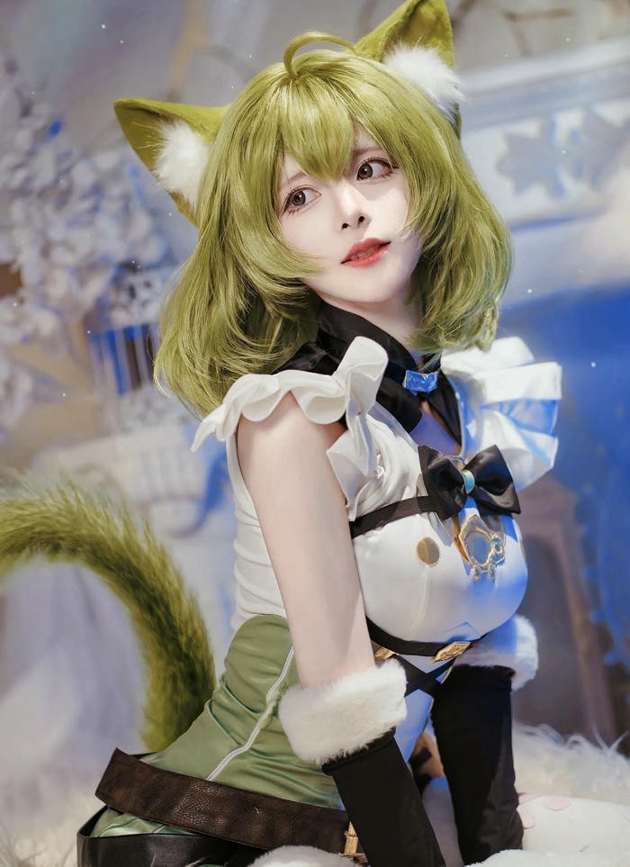Ảnh cosplay mèo gương mặt ngây thơ
