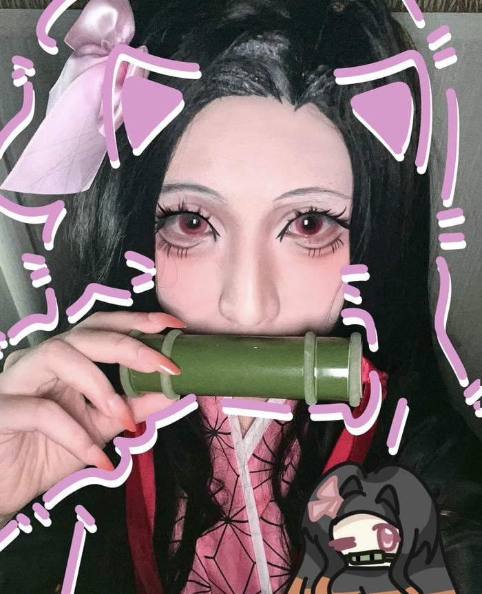 Cosplay Nezuko gợi cảm ánh nhìn mạnh