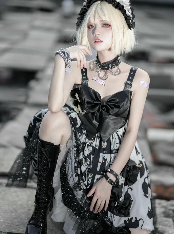 Gái cosplay anime nữ thu hút