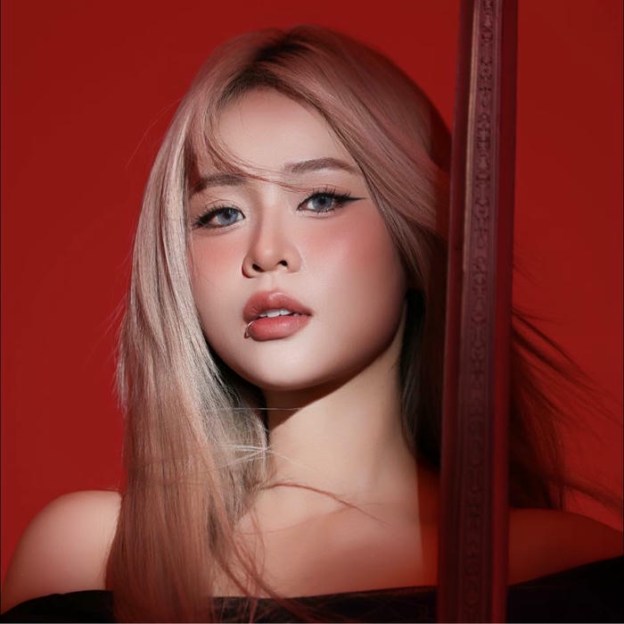 Hình Misthy sexy sắc nét chất lượng cao chuyên nghiệp