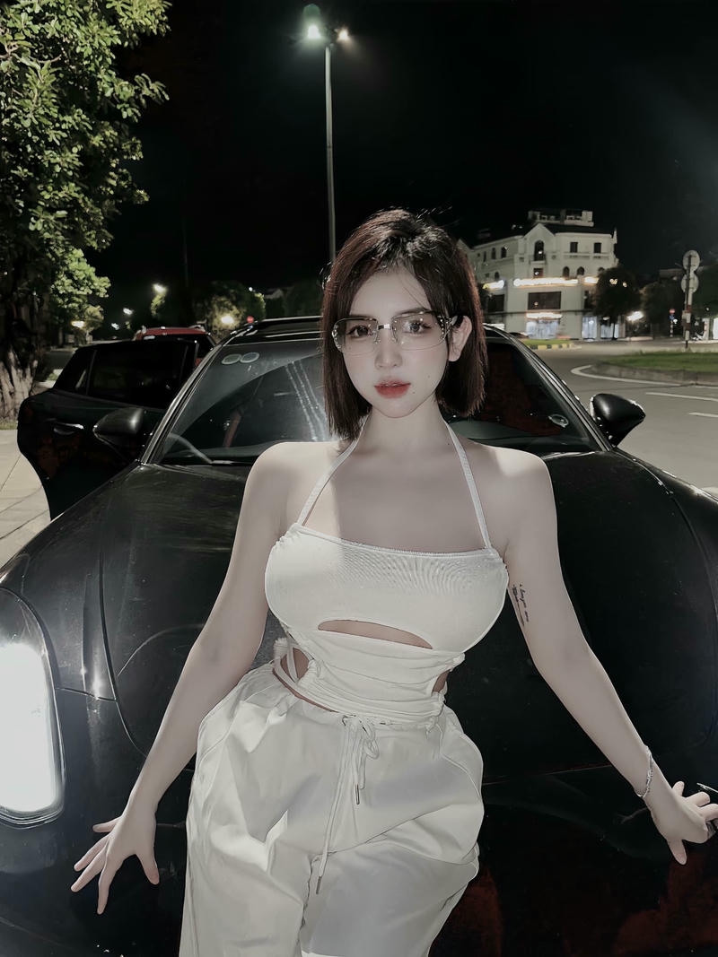 Khoảnh khắc xinh ảnh trần huyền châu gần gũi