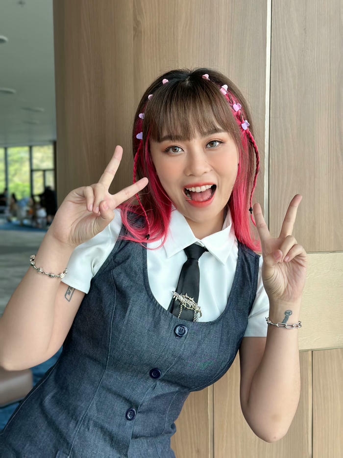 Misthy sexy thần thái tự tin nổi bật trước ống kính