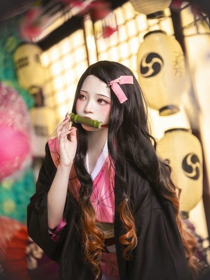 Nezuko cosplay cute xinh ánh mắt dịu