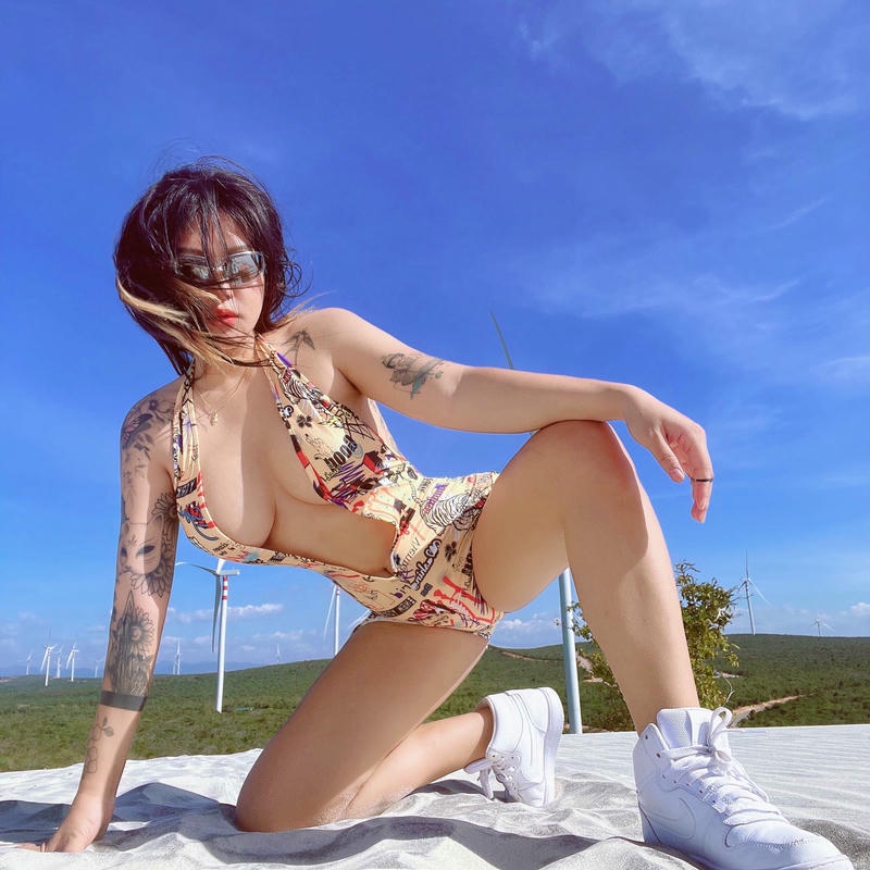 OnlyFans Suzie Nguyễn ảnh nude nóng bỏng