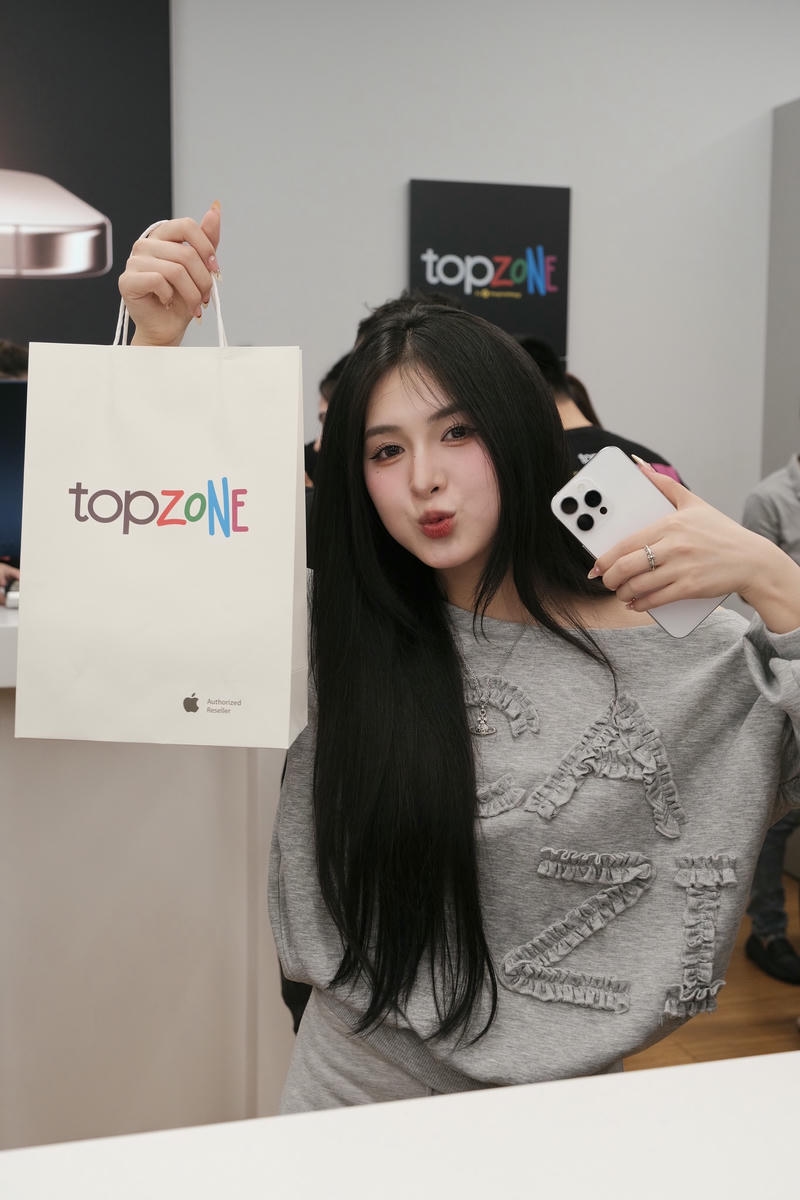 Quỳnh Alee bikini sexy phong cách biển mùa hè