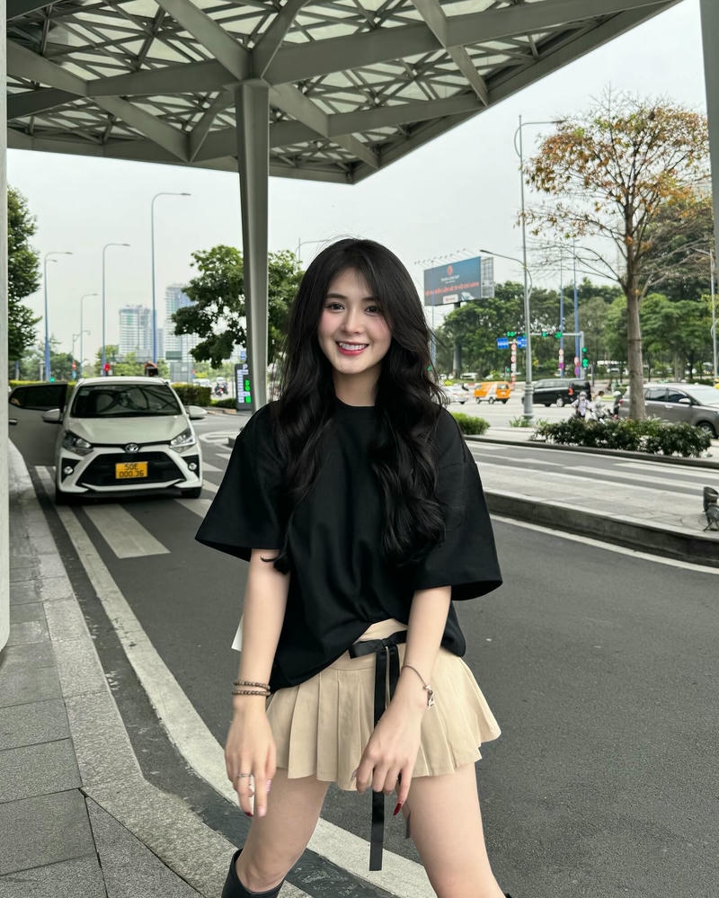 Sexy hình ảnh Quỳnh Alee tạo hình cuốn hút