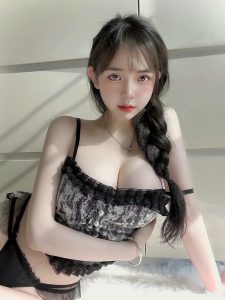 Tạo hình xinh ảnh trần huyền châu tự nhiên