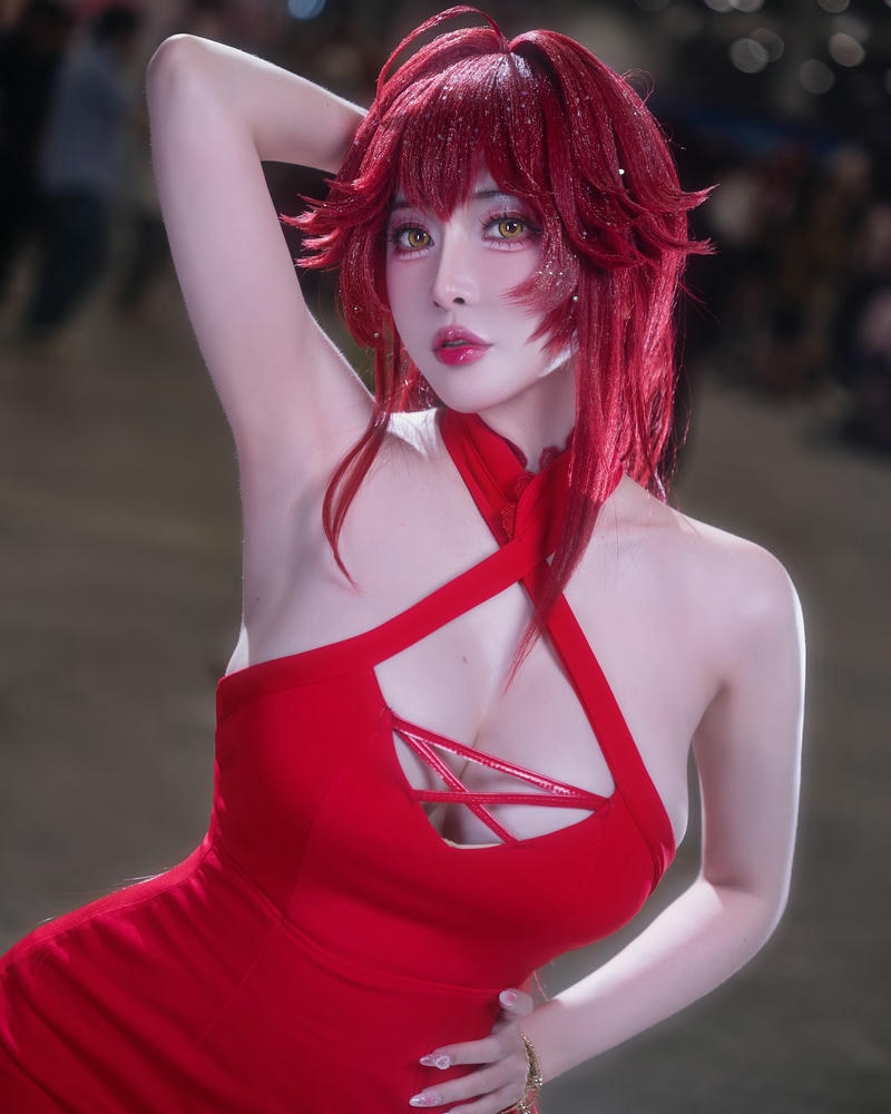 Tiny Asa ảnh cosplay nữ tính thần thái cuốn hút
