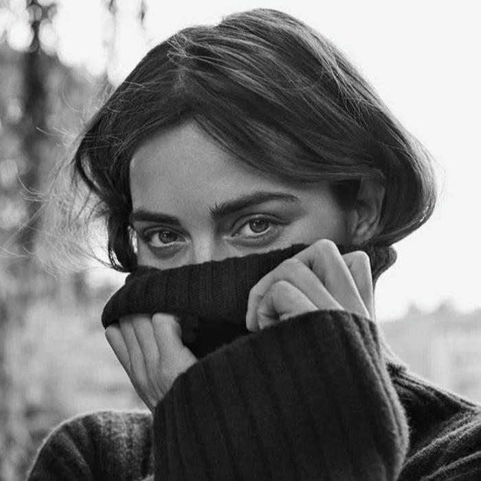 đen trắng avatar phong cách hoài cổ