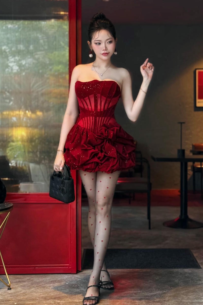 hình Zinie Quỳnh cosplay phong cách dễ thương