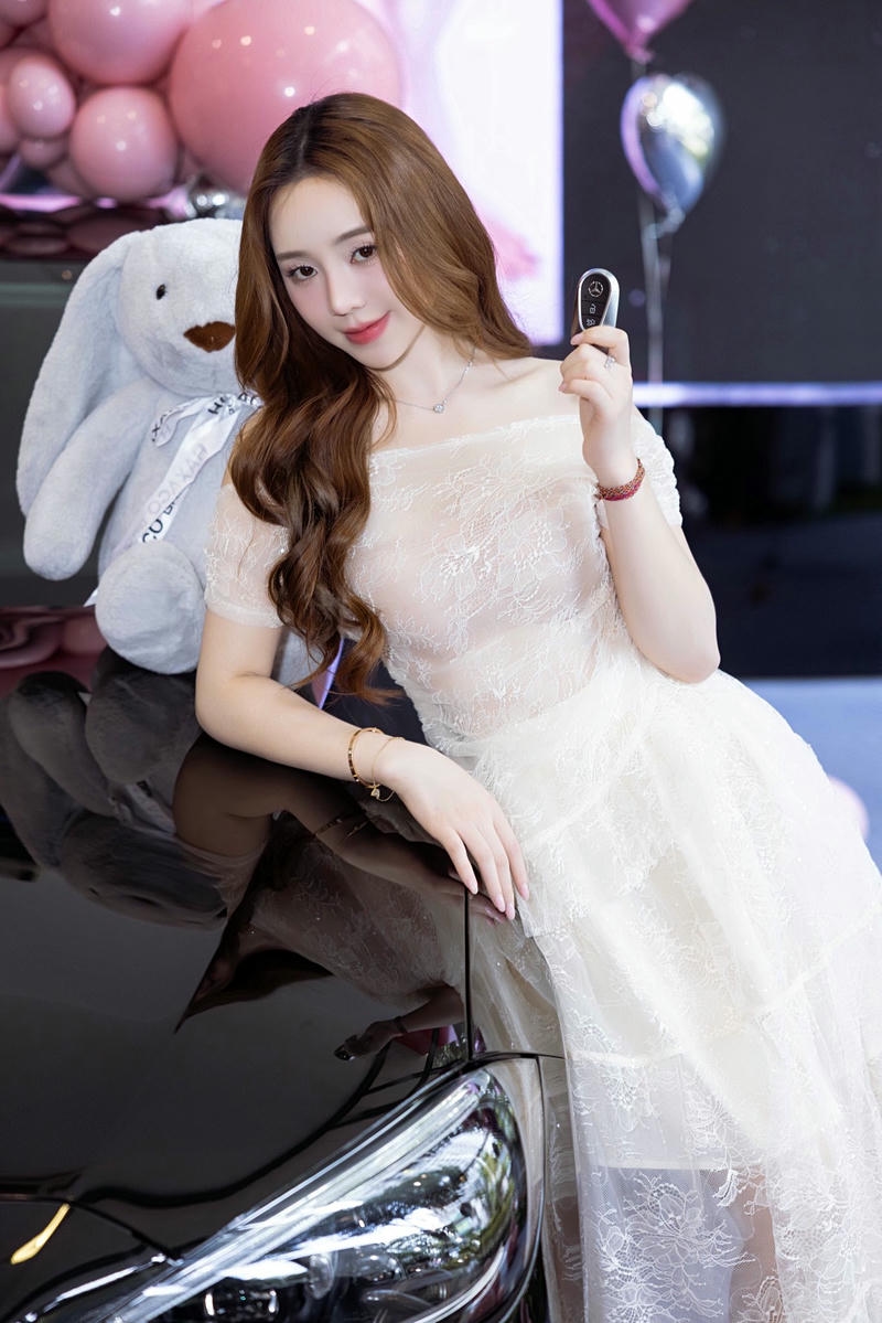 quỳnh kool sexy thần thái tự nhiên nổi bật