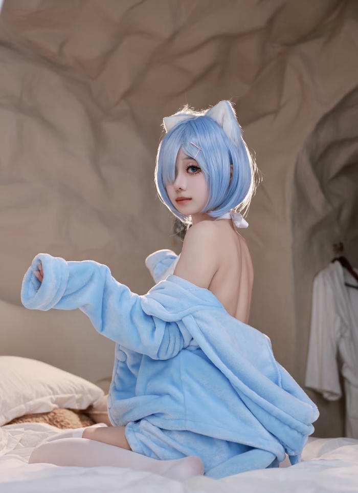 Ảnh Rem cosplay xinh đẹp cực rạng