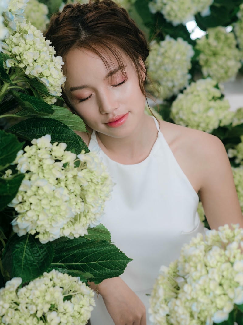 Ảnh Thị Nhung mặc bikini quyến rũ tự nhiên