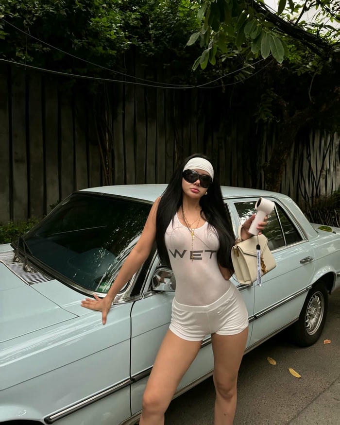 Ảnh Xuân Ca sexy phong cách hiện đại gợi cảm tinh tế