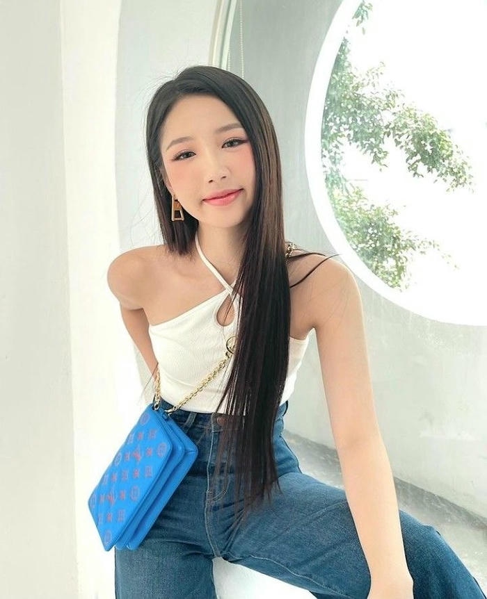 Ảnh amee sexy phong dáng gợi cảm cuốn ngầm