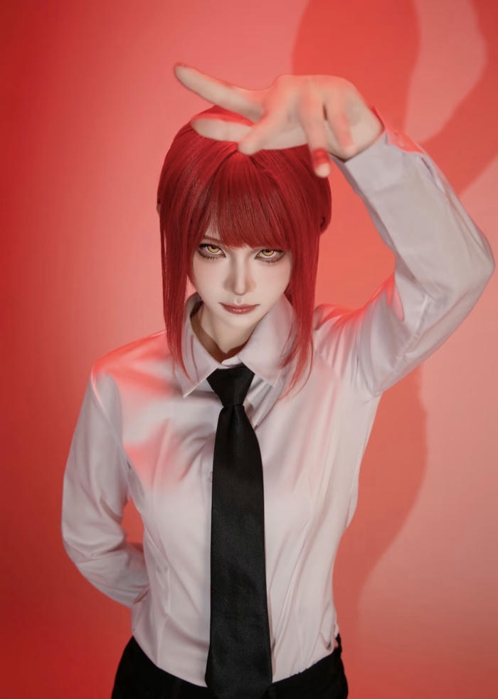 Ảnh cosplay Makima quyến rũ cực ngầu