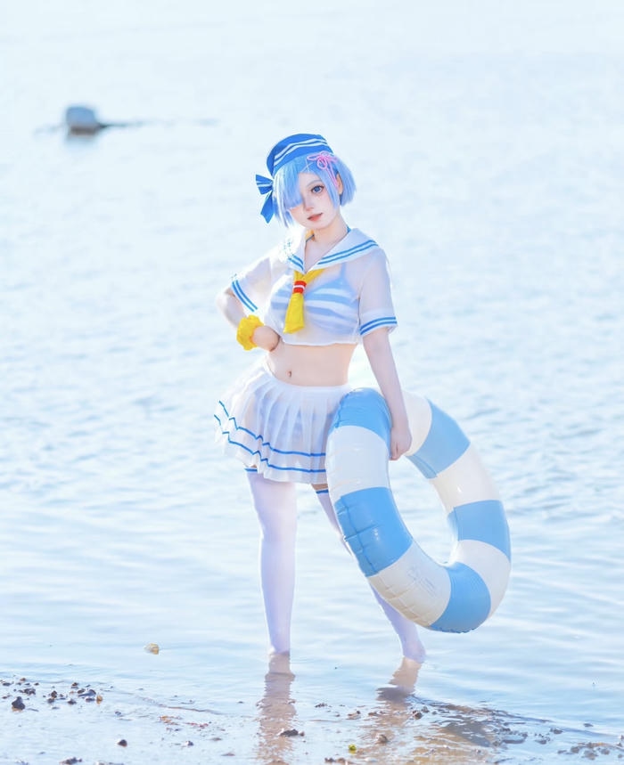 Ảnh cosplay Rem xinh đẹp đáng yêu