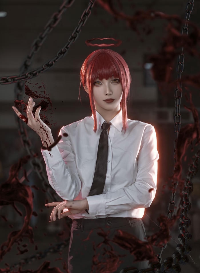 Cosplay Makima xinh đẹp cực nổi bật