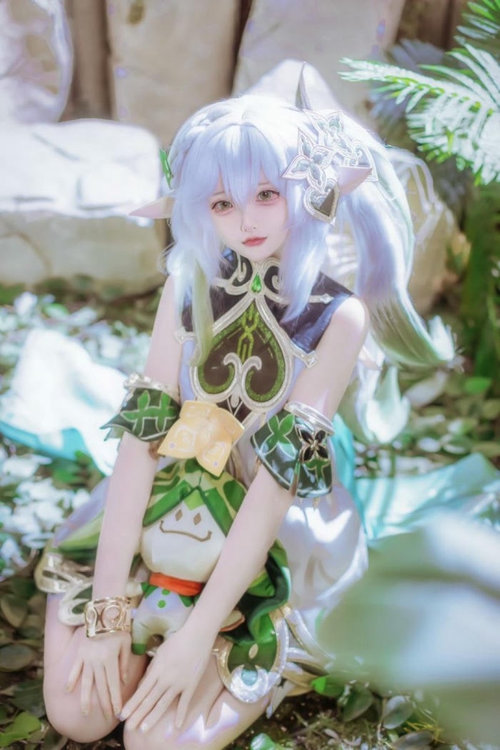 Cosplay Nahida khí chất dịu dàng nhẹ