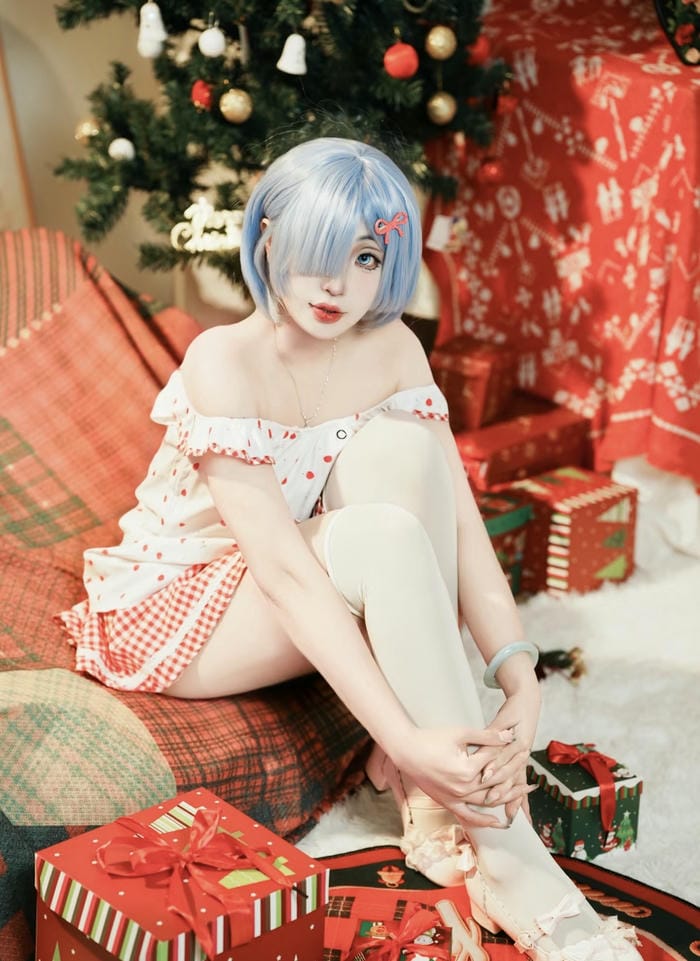 Cosplay Rem dễ thương ngọt ngào dịu