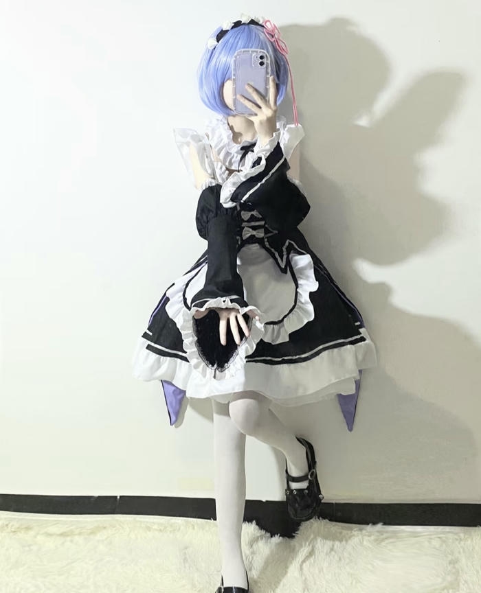 Cosplay Rem ngọt ngào đáng yêu cực