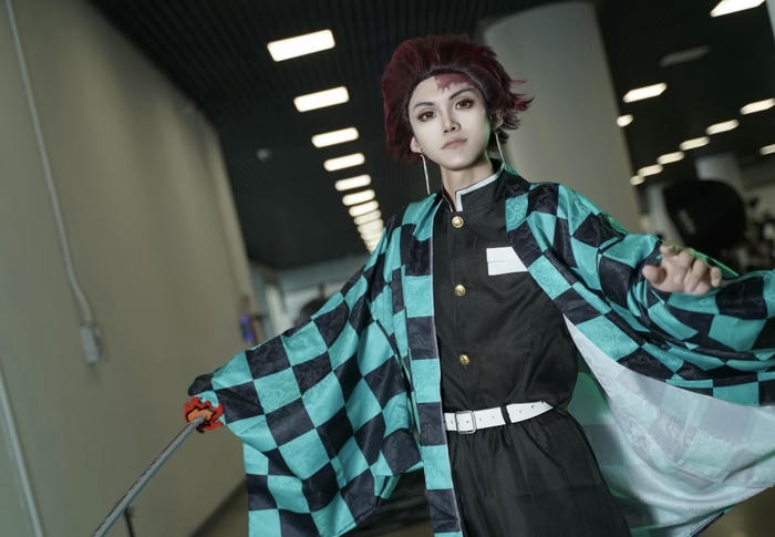 Cosplay Tanjiro ngầu lạnh cực cuốn hút