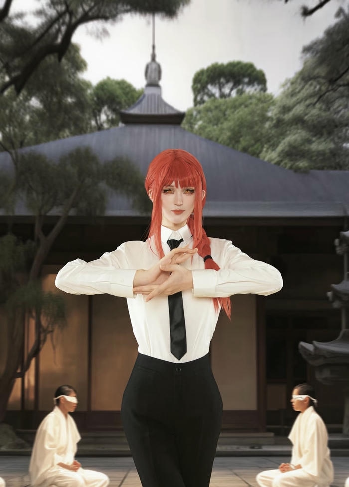 Hình Makima cosplay xinh đẹp cực cuốn