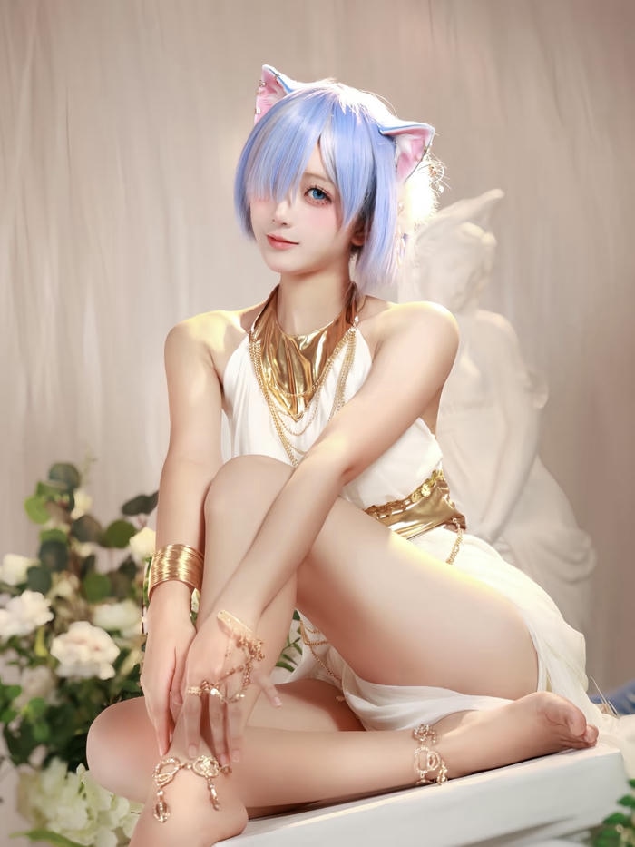 Hình Rem cosplay ngọt ngào xinh cực