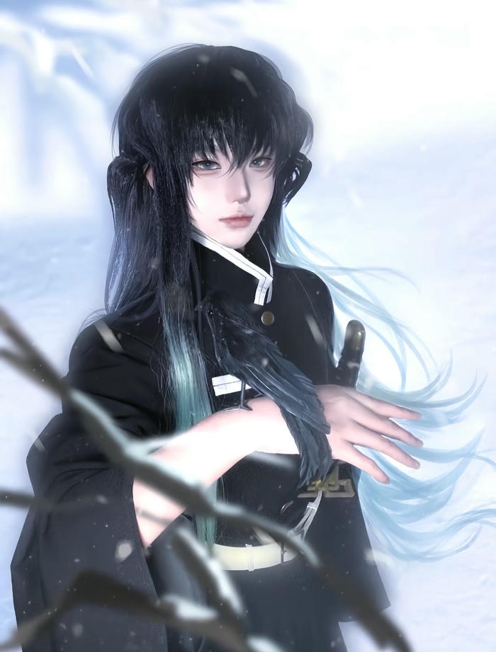 Hình ảnh Cosplay Muichiro phong thái lạnh cực cuốn