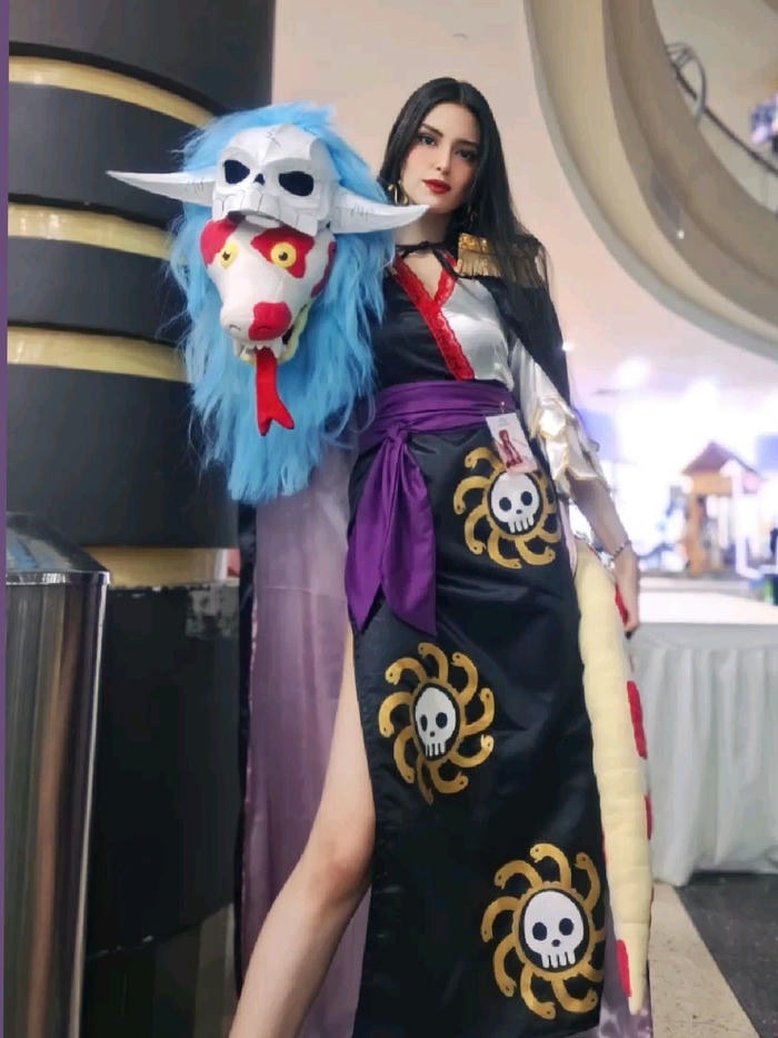 Hình ảnh cosplay One Piece gương mặt cá tính rõ nét