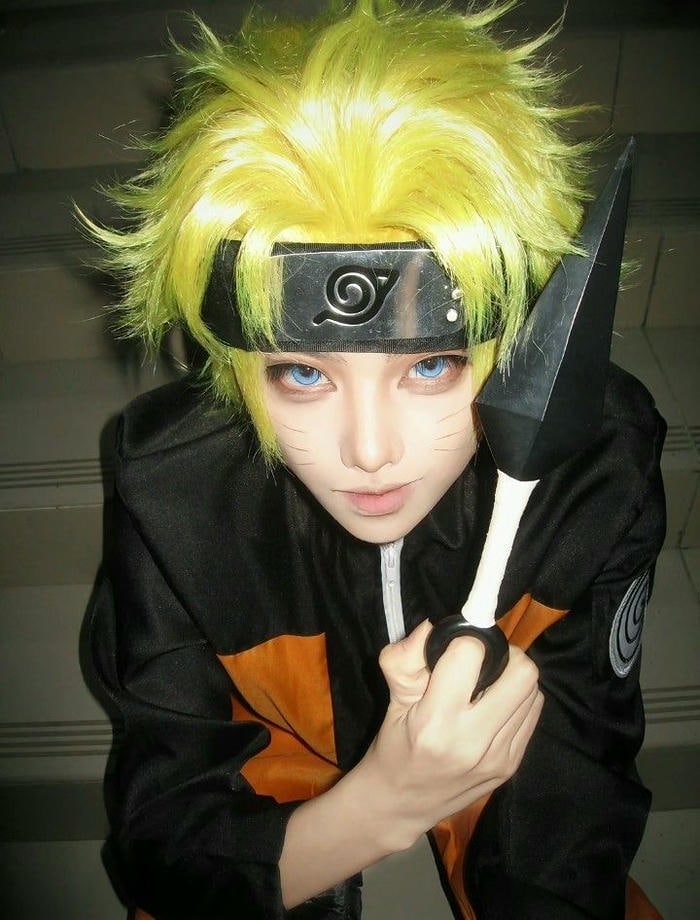 Hình cosplay Naruto trong tư thế đẹp mắt