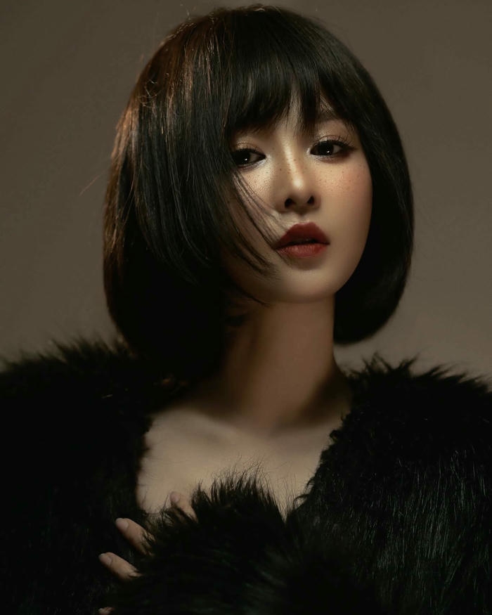 Ribi Sachi ảnh quyến rũ thần thái tự tin