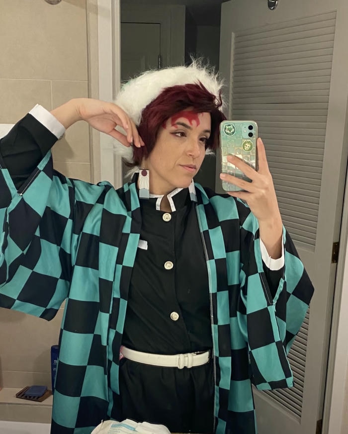 Tanjiro cosplay đẹp trai cực nổi bật