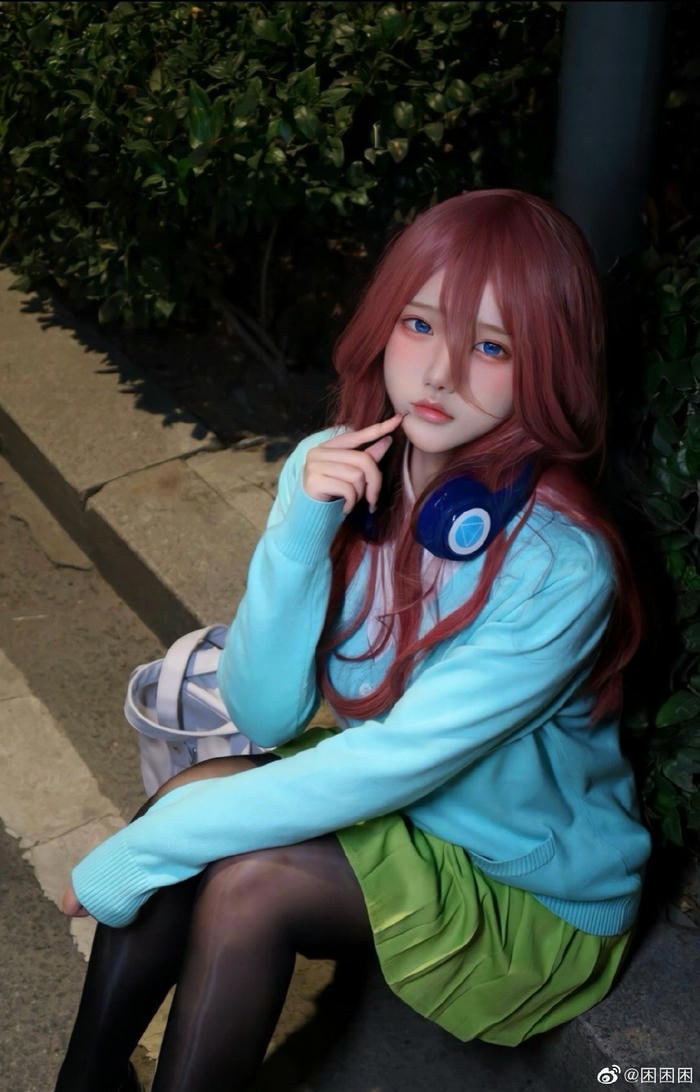 Ảnh cosplay Miku Nakano xinh đẹp rực