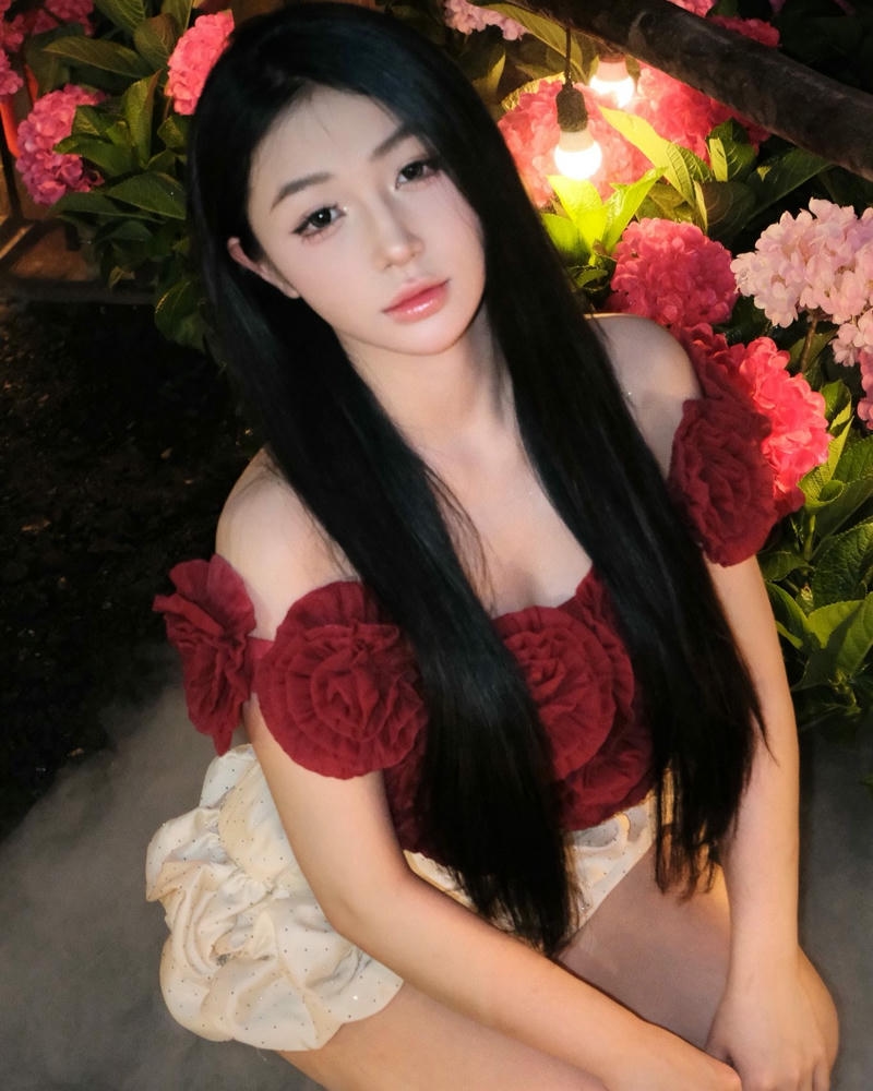 ảnh đẹp Trần Hà Linh cực xinh và nổi bật