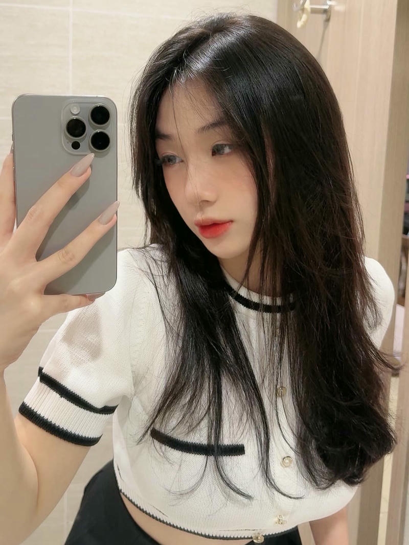 ảnh full HD Ảnh Trần Hà Linh lung linh sắc nét