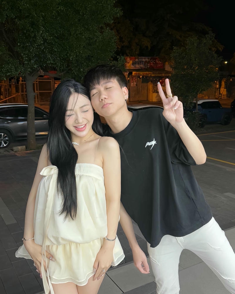 hình Ảnh Trần Hà Linh đẹp lung linh sắc nét